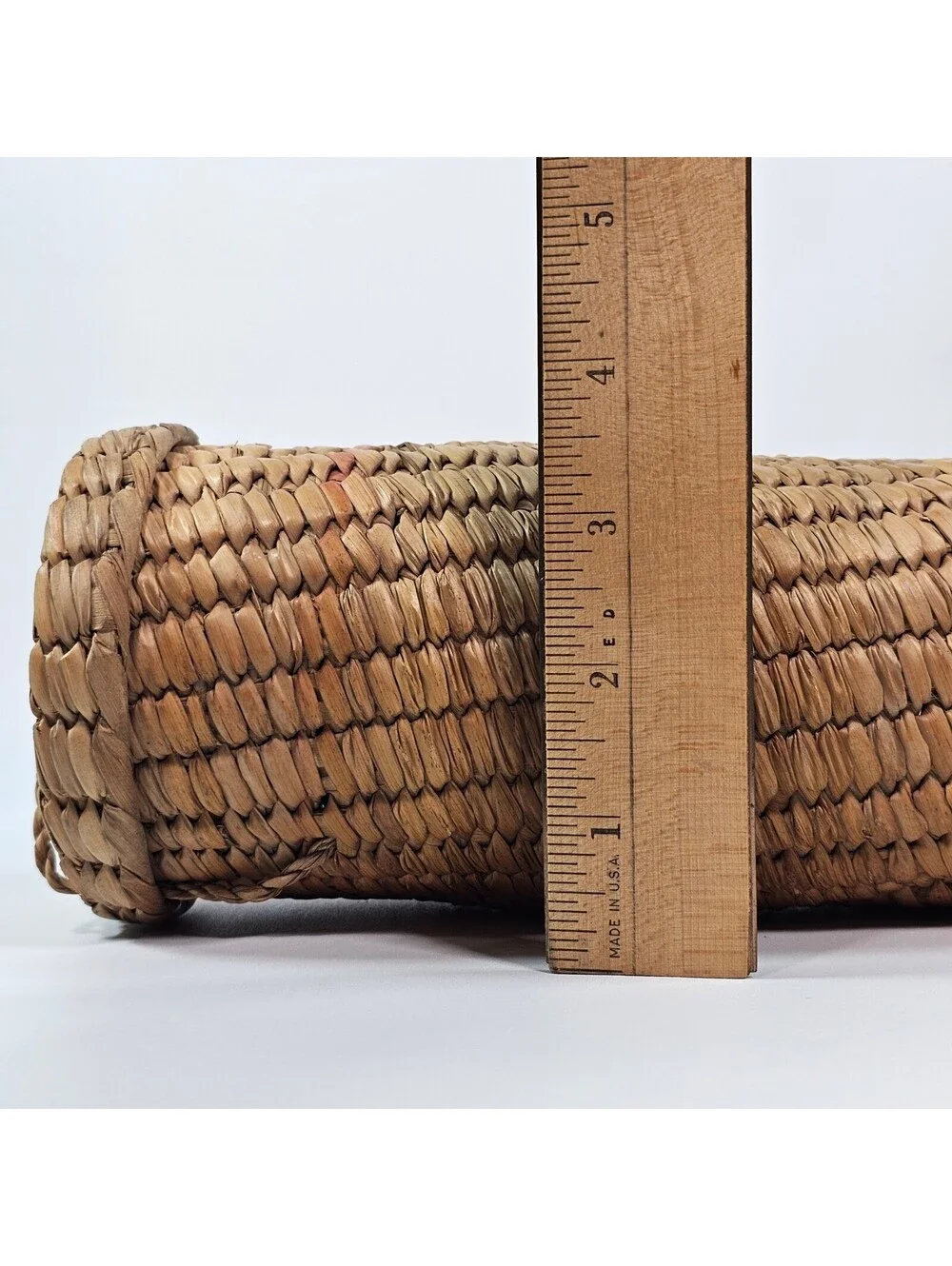 N/A handcrafted woven